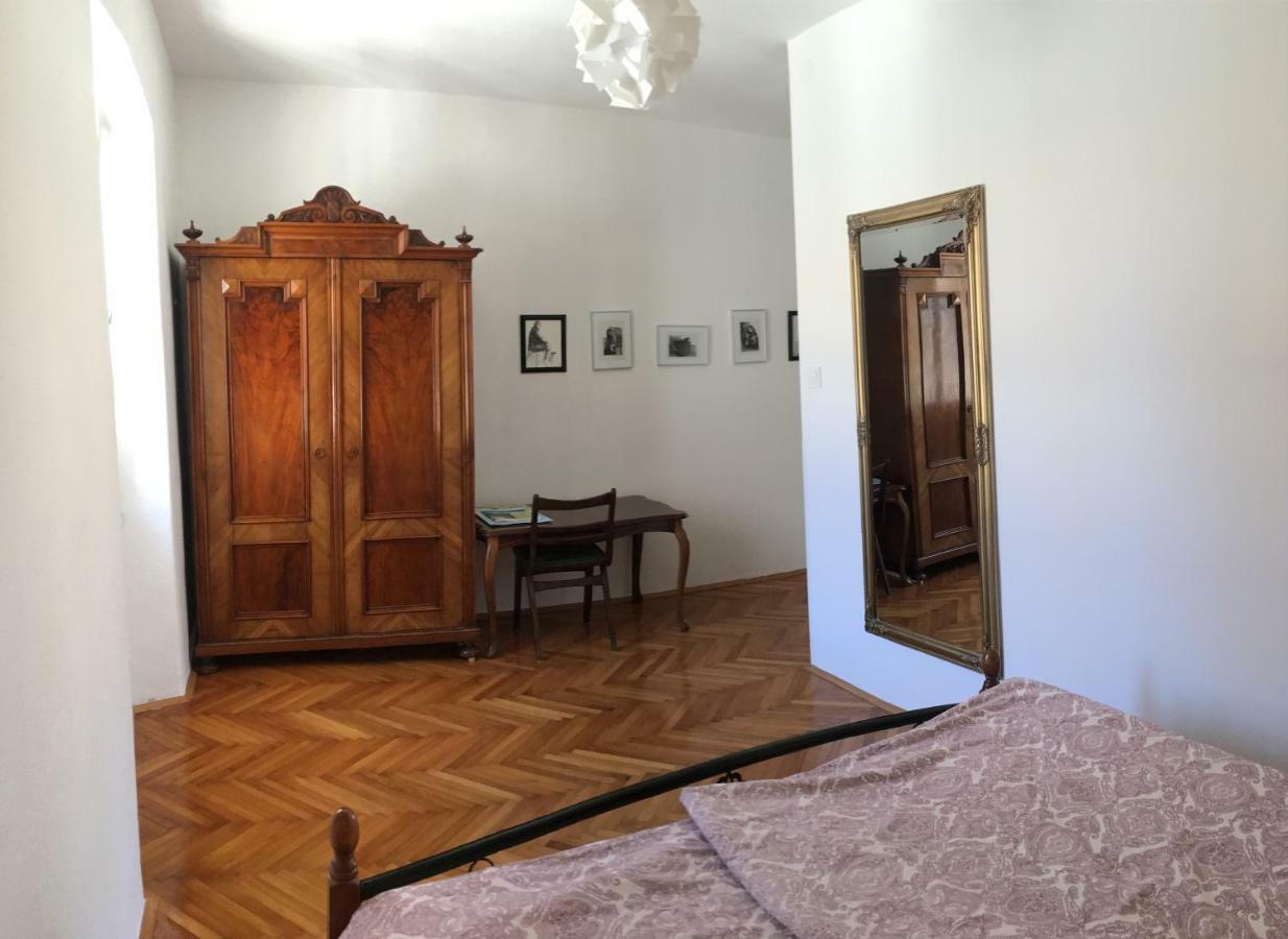 Ferienwohnung Flat Sweet Dream Pula Exterior foto