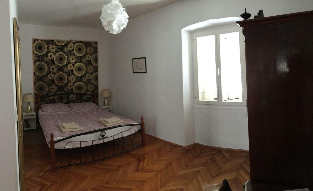 Ferienwohnung Flat Sweet Dream Pula Exterior foto